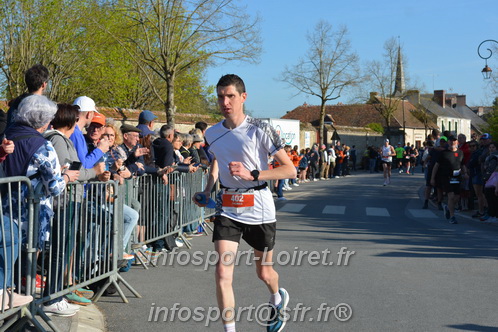 Marathon_Cheverny2025_Dimanche_Passage_CentreVille/2025CHEVERNY_VILLE_001528.JPG