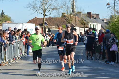 Marathon_Cheverny2025_Dimanche_Passage_CentreVille/2025CHEVERNY_VILLE_001530.JPG