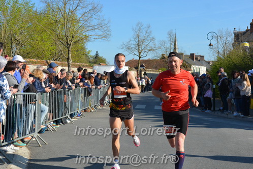 Marathon_Cheverny2025_Dimanche_Passage_CentreVille/2025CHEVERNY_VILLE_001536.JPG