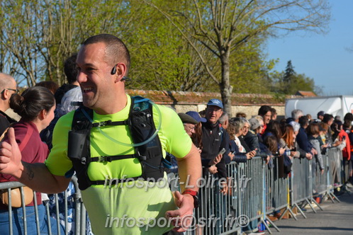 Marathon_Cheverny2025_Dimanche_Passage_CentreVille/2025CHEVERNY_VILLE_001539.JPG