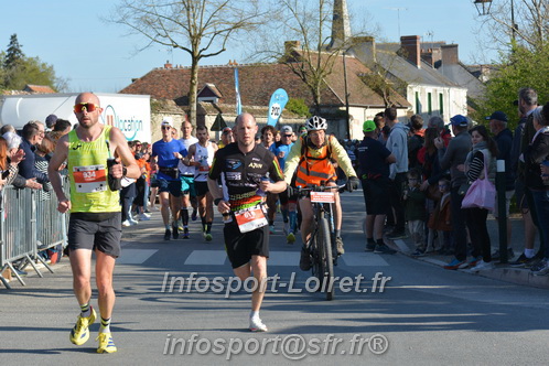 Marathon_Cheverny2025_Dimanche_Passage_CentreVille/2025CHEVERNY_VILLE_001544.JPG