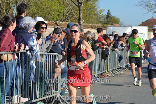 Marathon_Cheverny2025_Dimanche_Passage_CentreVille/2025CHEVERNY_VILLE_001575.JPG