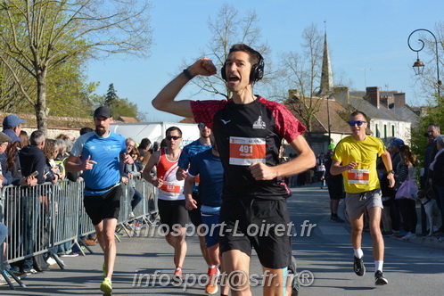 Marathon_Cheverny2025_Dimanche_Passage_CentreVille/2025CHEVERNY_VILLE_001589.JPG