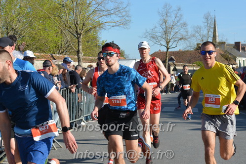 Marathon_Cheverny2025_Dimanche_Passage_CentreVille/2025CHEVERNY_VILLE_001591.JPG