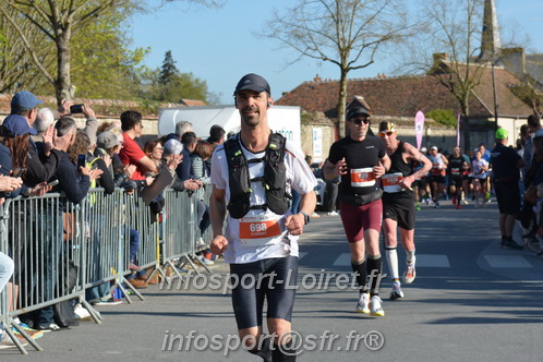 Marathon_Cheverny2025_Dimanche_Passage_CentreVille/2025CHEVERNY_VILLE_001595.JPG