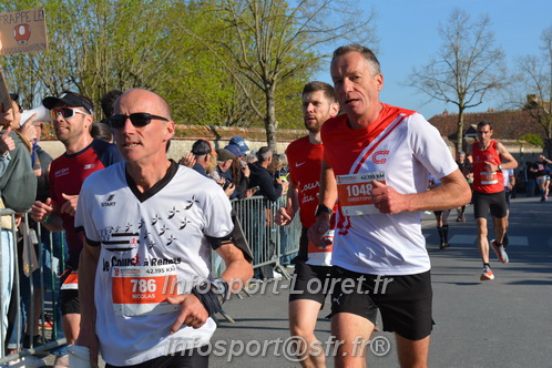Marathon_Cheverny2025_Dimanche_Passage_CentreVille/2025CHEVERNY_VILLE_001609.JPG