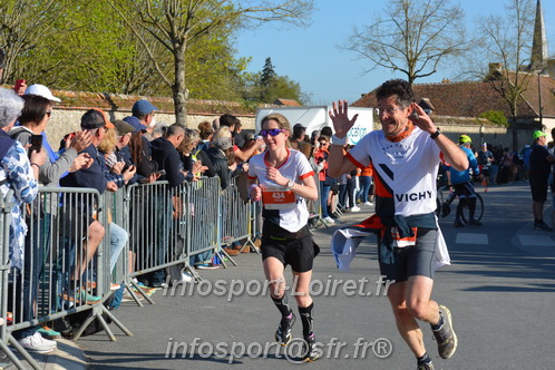 Marathon_Cheverny2025_Dimanche_Passage_CentreVille/2025CHEVERNY_VILLE_001612.JPG