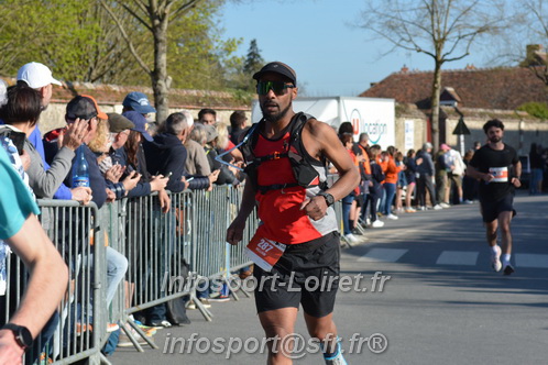 Marathon_Cheverny2025_Dimanche_Passage_CentreVille/2025CHEVERNY_VILLE_001623.JPG