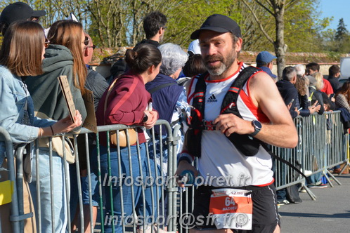 Marathon_Cheverny2025_Dimanche_Passage_CentreVille/2025CHEVERNY_VILLE_001634.JPG