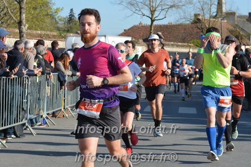 Marathon_Cheverny2025_Dimanche_Passage_CentreVille/2025CHEVERNY_VILLE_001637.JPG