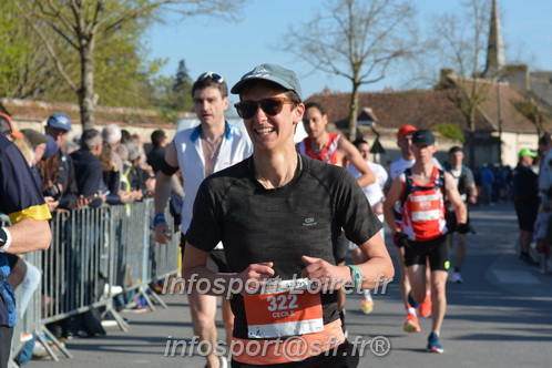 Marathon_Cheverny2025_Dimanche_Passage_CentreVille/2025CHEVERNY_VILLE_001645.JPG