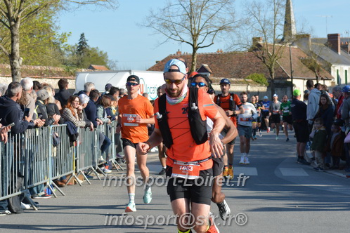 Marathon_Cheverny2025_Dimanche_Passage_CentreVille/2025CHEVERNY_VILLE_001655.JPG
