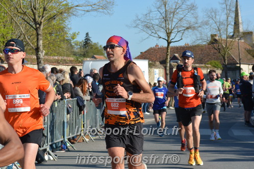Marathon_Cheverny2025_Dimanche_Passage_CentreVille/2025CHEVERNY_VILLE_001657.JPG