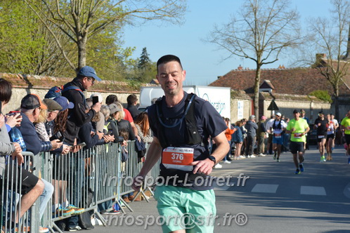 Marathon_Cheverny2025_Dimanche_Passage_CentreVille/2025CHEVERNY_VILLE_001671.JPG