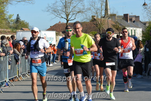 Marathon_Cheverny2025_Dimanche_Passage_CentreVille/2025CHEVERNY_VILLE_001673.JPG