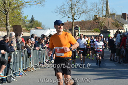 Marathon_Cheverny2025_Dimanche_Passage_CentreVille/2025CHEVERNY_VILLE_001678.JPG