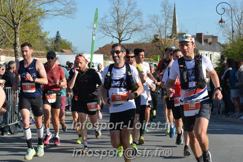 Marathon_Cheverny2025_Dimanche_Passage_CentreVille/2025CHEVERNY_VILLE_001683.JPG