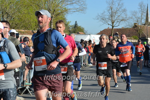 Marathon_Cheverny2025_Dimanche_Passage_CentreVille/2025CHEVERNY_VILLE_001696.JPG