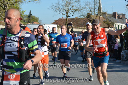 Marathon_Cheverny2025_Dimanche_Passage_CentreVille/2025CHEVERNY_VILLE_001699.JPG