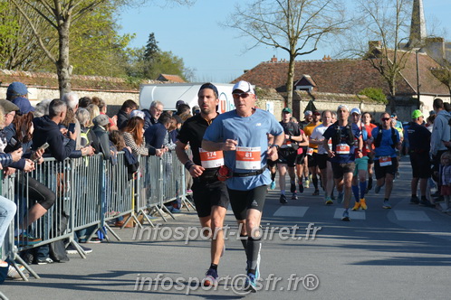 Marathon_Cheverny2025_Dimanche_Passage_CentreVille/2025CHEVERNY_VILLE_001703.JPG