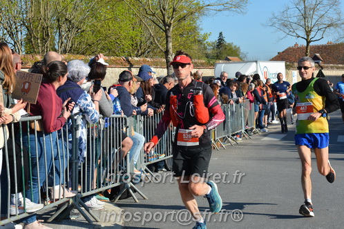 Marathon_Cheverny2025_Dimanche_Passage_CentreVille/2025CHEVERNY_VILLE_001722.JPG