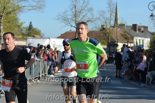 Marathon_Cheverny2025_Dimanche_Passage_CentreVille/2025CHEVERNY_VILLE_001726.JPG