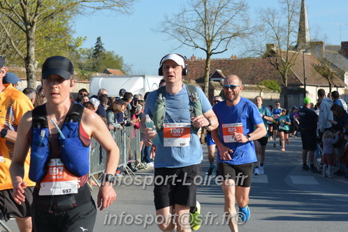 Marathon_Cheverny2025_Dimanche_Passage_CentreVille/2025CHEVERNY_VILLE_001730.JPG