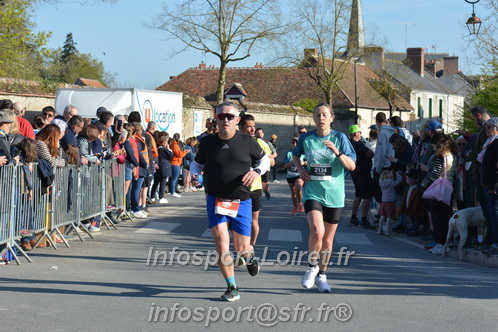 Marathon_Cheverny2025_Dimanche_Passage_CentreVille/2025CHEVERNY_VILLE_001732.JPG