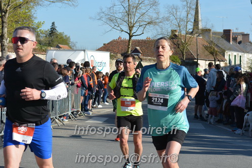 Marathon_Cheverny2025_Dimanche_Passage_CentreVille/2025CHEVERNY_VILLE_001734.JPG