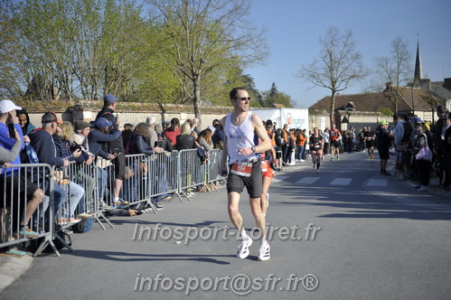 Marathon_Cheverny2025_Dimanche_Passage_CentreVille/2025CHEVERNY_VILLE_001737.JPG