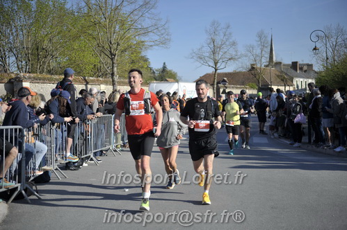 Marathon_Cheverny2025_Dimanche_Passage_CentreVille/2025CHEVERNY_VILLE_001738.JPG