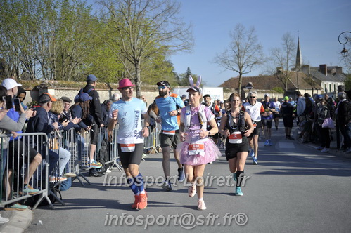 Marathon_Cheverny2025_Dimanche_Passage_CentreVille/2025CHEVERNY_VILLE_001743.JPG
