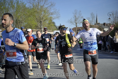 Marathon_Cheverny2025_Dimanche_Passage_CentreVille/2025CHEVERNY_VILLE_001748.JPG