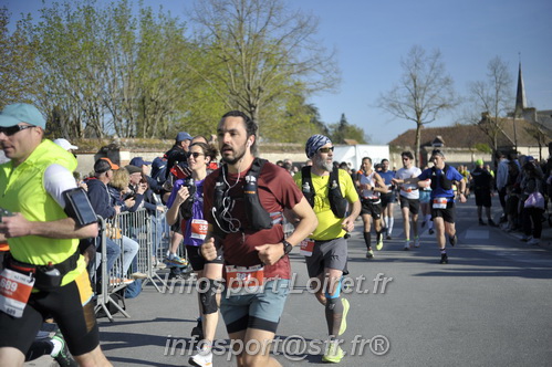 Marathon_Cheverny2025_Dimanche_Passage_CentreVille/2025CHEVERNY_VILLE_001753.JPG
