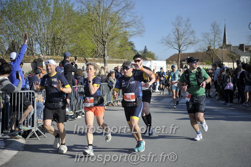 Marathon_Cheverny2025_Dimanche_Passage_CentreVille/2025CHEVERNY_VILLE_001763.JPG