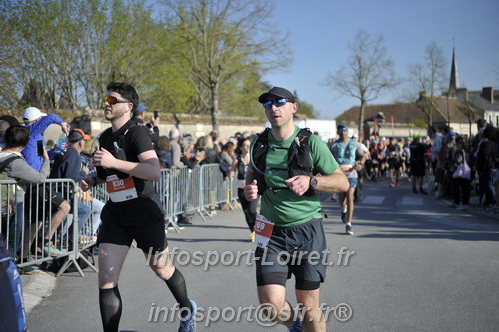 Marathon_Cheverny2025_Dimanche_Passage_CentreVille/2025CHEVERNY_VILLE_001764.JPG