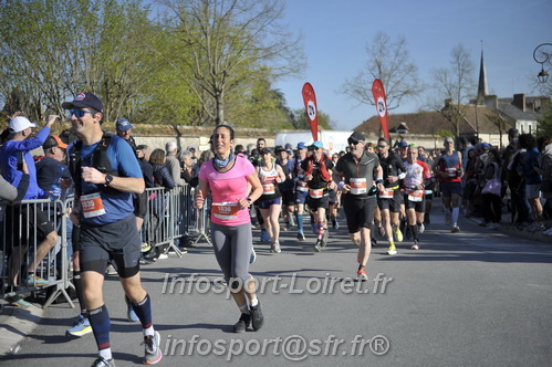 Marathon_Cheverny2025_Dimanche_Passage_CentreVille/2025CHEVERNY_VILLE_001768.JPG