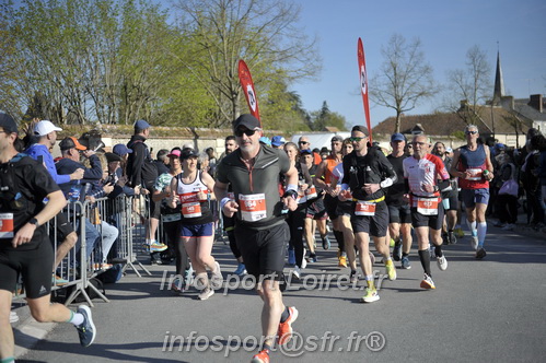 Marathon_Cheverny2025_Dimanche_Passage_CentreVille/2025CHEVERNY_VILLE_001769.JPG