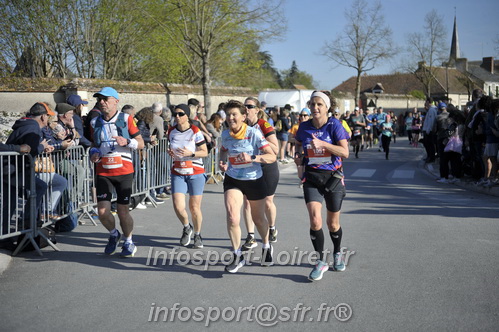 Marathon_Cheverny2025_Dimanche_Passage_CentreVille/2025CHEVERNY_VILLE_001798.JPG