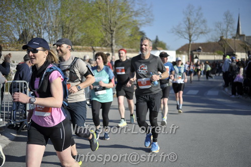 Marathon_Cheverny2025_Dimanche_Passage_CentreVille/2025CHEVERNY_VILLE_001803.JPG