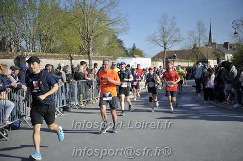 Marathon_Cheverny2025_Dimanche_Passage_CentreVille/2025CHEVERNY_VILLE_001807.JPG