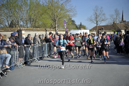 Marathon_Cheverny2025_Dimanche_Passage_CentreVille/2025CHEVERNY_VILLE_001818.JPG