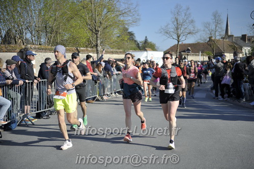 Marathon_Cheverny2025_Dimanche_Passage_CentreVille/2025CHEVERNY_VILLE_001829.JPG