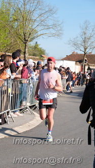 Marathon_Cheverny2025_Dimanche_Passage_CentreVille/2025CHEVERNY_VILLE_001851.JPG