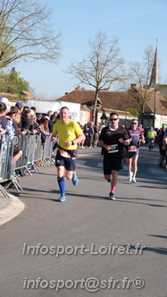 Marathon_Cheverny2025_Dimanche_Passage_CentreVille/2025CHEVERNY_VILLE_001876.JPG