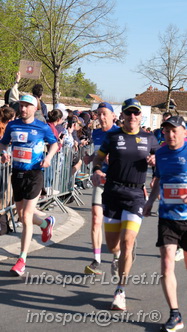 Marathon_Cheverny2025_Dimanche_Passage_CentreVille/2025CHEVERNY_VILLE_001892.JPG