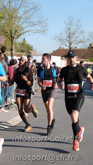 Marathon_Cheverny2025_Dimanche_Passage_CentreVille/2025CHEVERNY_VILLE_001895.JPG