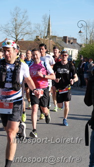 Marathon_Cheverny2025_Dimanche_Passage_CentreVille/2025CHEVERNY_VILLE_001900.JPG