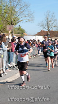 Marathon_Cheverny2025_Dimanche_Passage_CentreVille/2025CHEVERNY_VILLE_001911.JPG