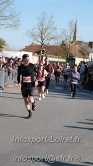 Marathon_Cheverny2025_Dimanche_Passage_CentreVille/2025CHEVERNY_VILLE_001917.JPG